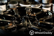 Practical guide: How to clean alloy wheels contactlessly without causing damage